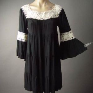 Black Hippy Dress w Lace NWOT